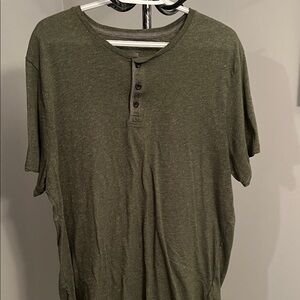 Old Navy Dark Green Short Sleeve Henley
